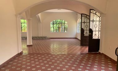 Casa Sola en Miraval Cuernavaca - CRB-1258-Cs