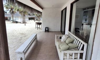 Casa en Venta en Avda guanaqueros 2550