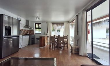 Casa en Venta en Avda guanaqueros 2550