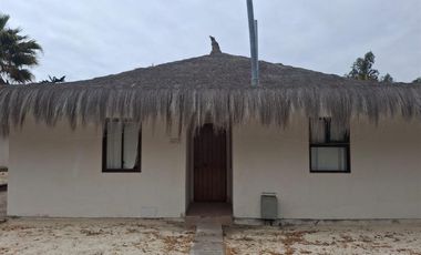 Casa en Venta en Avda guanaqueros 2550