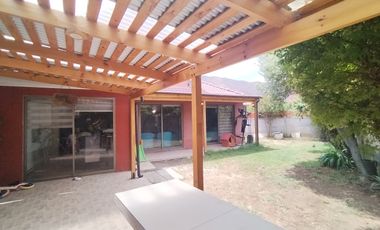 CASA EN CIUDAD DE LOS VALLES DENTRO DE CONDOMINIO
