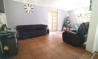 CASA EN CIUDAD DE LOS VALLES DENTRO DE CONDOMINIO