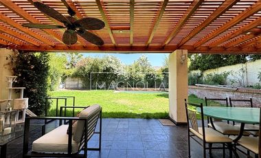 Casa en Arriendo en AVENIDA SERGIO CORREA, CERCANA A SAN ANSELMO Y COLEGIO ALEMÁN