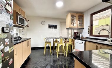 Casa en Arriendo en AVENIDA SERGIO CORREA, CERCANA A SAN ANSELMO Y COLEGIO ALEMÁN