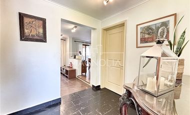 Casa en Arriendo en AVENIDA SERGIO CORREA, CERCANA A SAN ANSELMO Y COLEGIO ALEMÁN