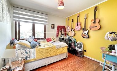 Casa en Arriendo en AVENIDA SERGIO CORREA, CERCANA A SAN ANSELMO Y COLEGIO ALEMÁN