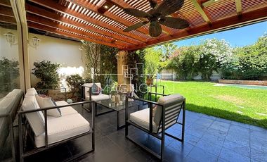 Casa en Arriendo en AVENIDA SERGIO CORREA, CERCANA A SAN ANSELMO Y COLEGIO ALEMÁN