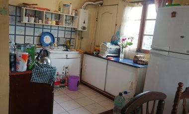 SE VENDE CASA EN QUINTERO  AMPLIO TERRENO