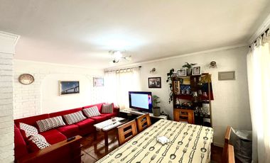 CASA SEGURA 5D 2B GRAN TERRENO Y PATIO-REGULARIZADA