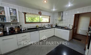 Linda casa en exclusivo condominio en Las Rastras