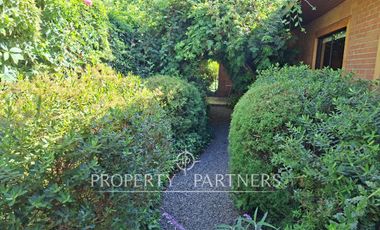 Linda casa en exclusivo condominio en Las Rastras