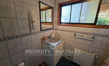 Linda casa en exclusivo condominio en Las Rastras