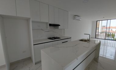 Km 9 vía Samborondón, Elite Center, al lado de Buijo Center