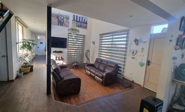 Casa en Venta en LOMAS DE TAPIHUE / HOTEL CASABLANCA