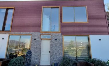 Casa en Venta en LOMAS DE TAPIHUE / HOTEL CASABLANCA