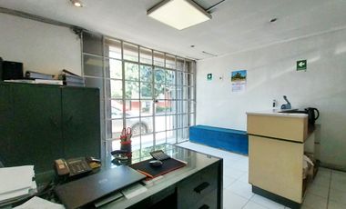 Local Comercial Oficina Cocina 2 baños Arriendo Santiago
