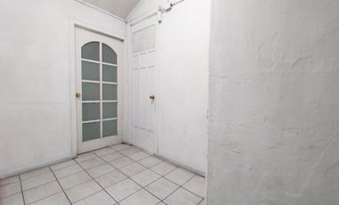 Local Comercial Oficina Cocina 2 baños Arriendo Santiago