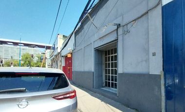 Local Comercial Oficina Cocina 2 baños Arriendo Santiago