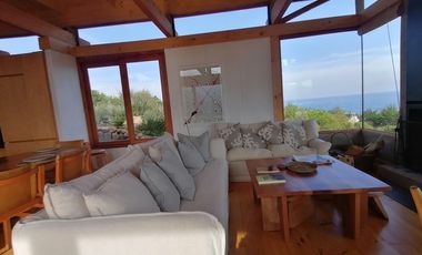 PRECIOSA CASA ARRIENDO  POR  DIAS FUNDO ZAPALLAR