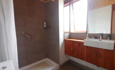 PRECIOSA CASA ARRIENDO  POR  DIAS FUNDO ZAPALLAR