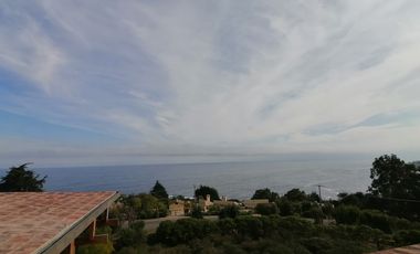 PRECIOSA CASA ARRIENDO  POR  DIAS FUNDO ZAPALLAR