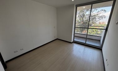 APARTAMENTO EN ARRIENDO UBICADO EN ENVIGADO SECTOR ESMERALDAL