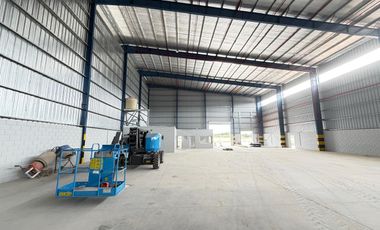 Alquiler A Estrenar 6000 mts cub Desarrollo Triple A