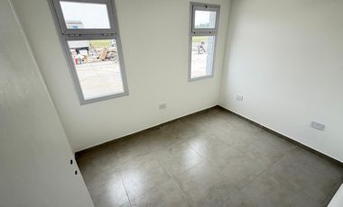 Alquiler A Estrenar 6000 mts cub Desarrollo Triple A