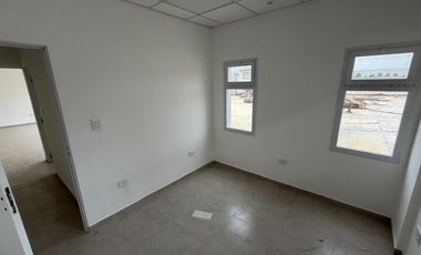 Alquiler A Estrenar 6000 mts cub Desarrollo Triple A