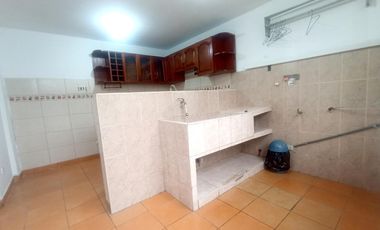 Departamento en Alquiler - Santiago de Surco - Primer Piso
