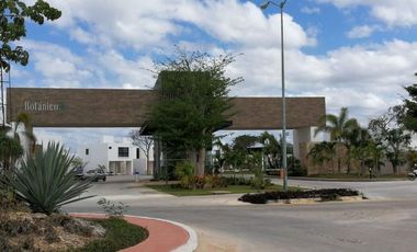 Casa en venta de 3 recámaras en Conkal. Privada Botánico modelo 186