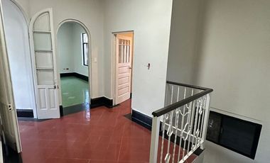 CASA CON USO DE SUELO PARA OFICINA  EN RENTA CENTRO DE MONTERREY
