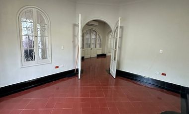 CASA CON USO DE SUELO PARA OFICINA  EN RENTA CENTRO DE MONTERREY