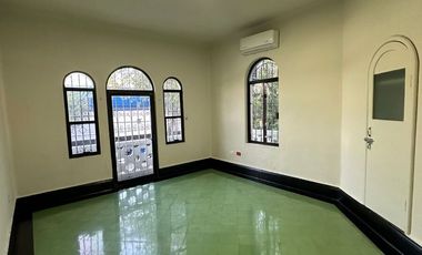 CASA CON USO DE SUELO PARA OFICINA  EN RENTA CENTRO DE MONTERREY