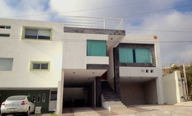 CASA EN VENTA EN RINCONADA DE LOS ANDES.