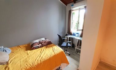 FLORIDA MITRE - CHALET ESTILO INGLÉS DE 4 AMB EN DOS PLANTAS, CON PATIO Y GARAGE!