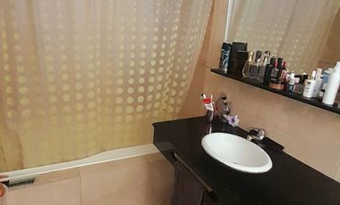 FLORIDA MITRE - CHALET ESTILO INGLÉS DE 4 AMB EN DOS PLANTAS, CON PATIO Y GARAGE!