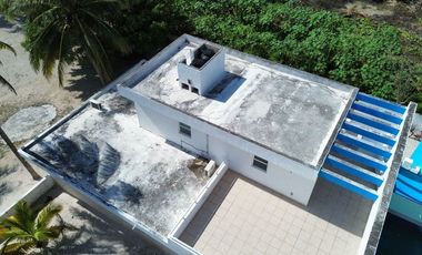 En Venta, Casa en Telchac puerto en esquina 4 recámaras, alberca