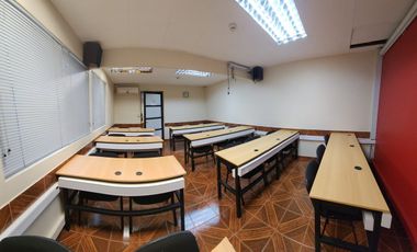 Se Arrienda Fabulosa Casa Comercial, Pasos Ciudad Del Niño