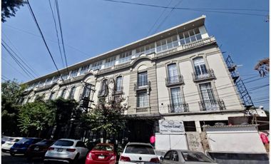Locales Comerciales en Edificio Histórico en la San Rafael