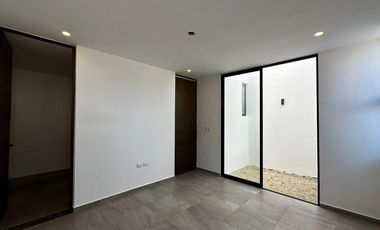 CASA EN VENTA EN PRIVADA TAMORA, CONKAL.