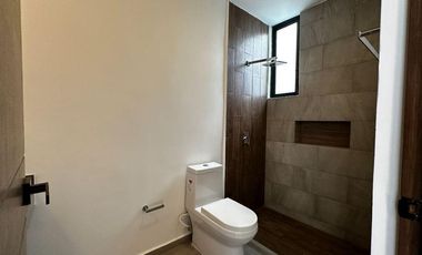 CASA EN VENTA EN PRIVADA TAMORA, CONKAL.
