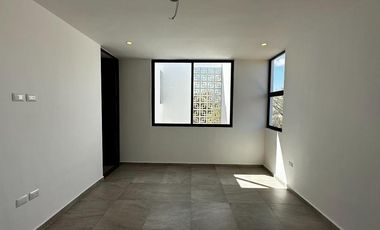 CASA EN VENTA EN PRIVADA TAMORA, CONKAL.
