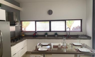 CASA EN VENTA, PRIVADA YUCATÁN COUNTRY CLUB, ENTREGA INMEDIATA