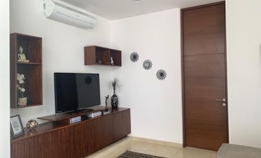CASA EN VENTA, PRIVADA YUCATÁN COUNTRY CLUB, ENTREGA INMEDIATA