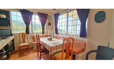 Se Vende Amplia y Hermosa Casa en Altos del Maria