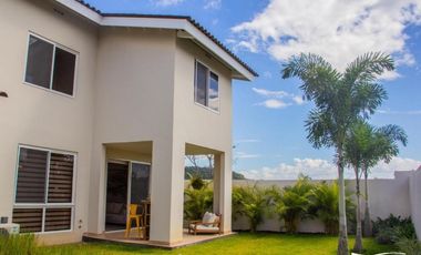 En venta Townhome 3 Recámaras en Bosques del Pacífico, Panamá Pacífico