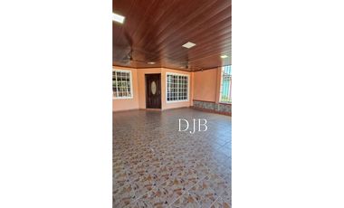 VENTA DE CASA EN EL TECAL, VISTA ALEGRE, ARRAIJN, PANAM OESTE