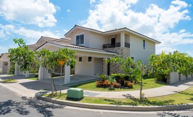En venta Casa tipo Villas Bosques del Pacífico, Panamá Pacífico