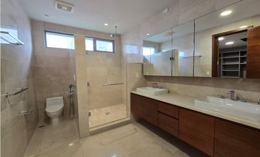 Apartamento en Alquiler en Santa María PH Azalea terraza perimetral ws